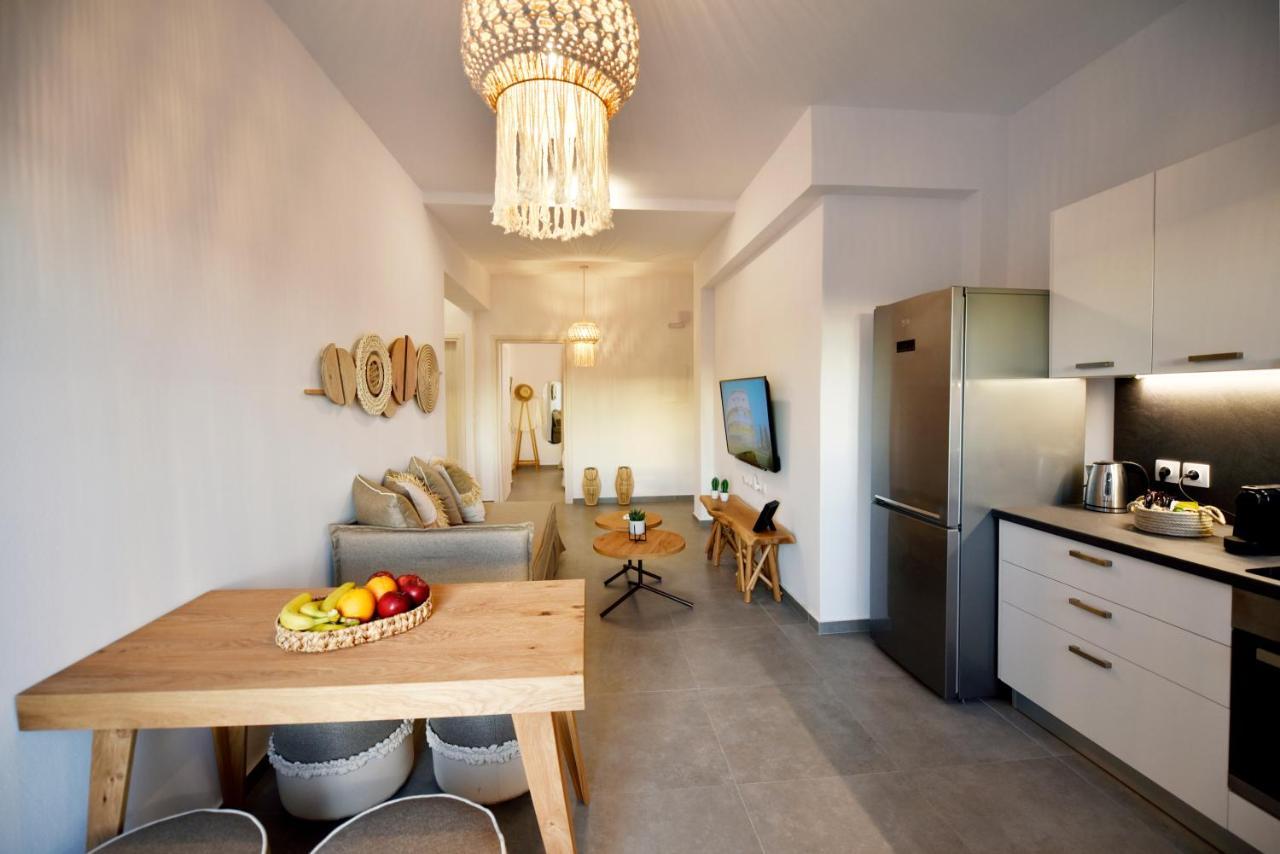 Kryni Deluxe Houses Adamantas  Ngoại thất bức ảnh