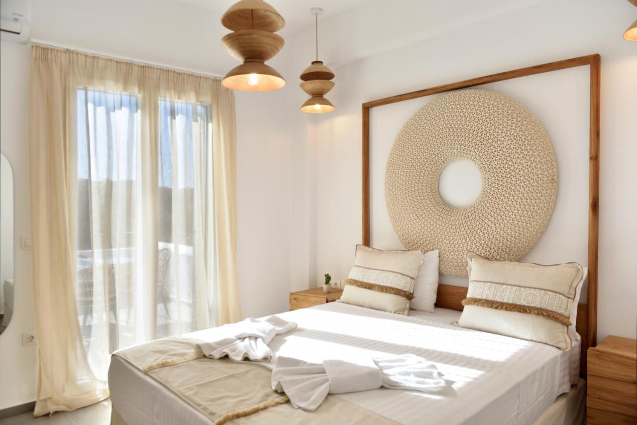 Kryni Deluxe Houses Adamantas  Ngoại thất bức ảnh