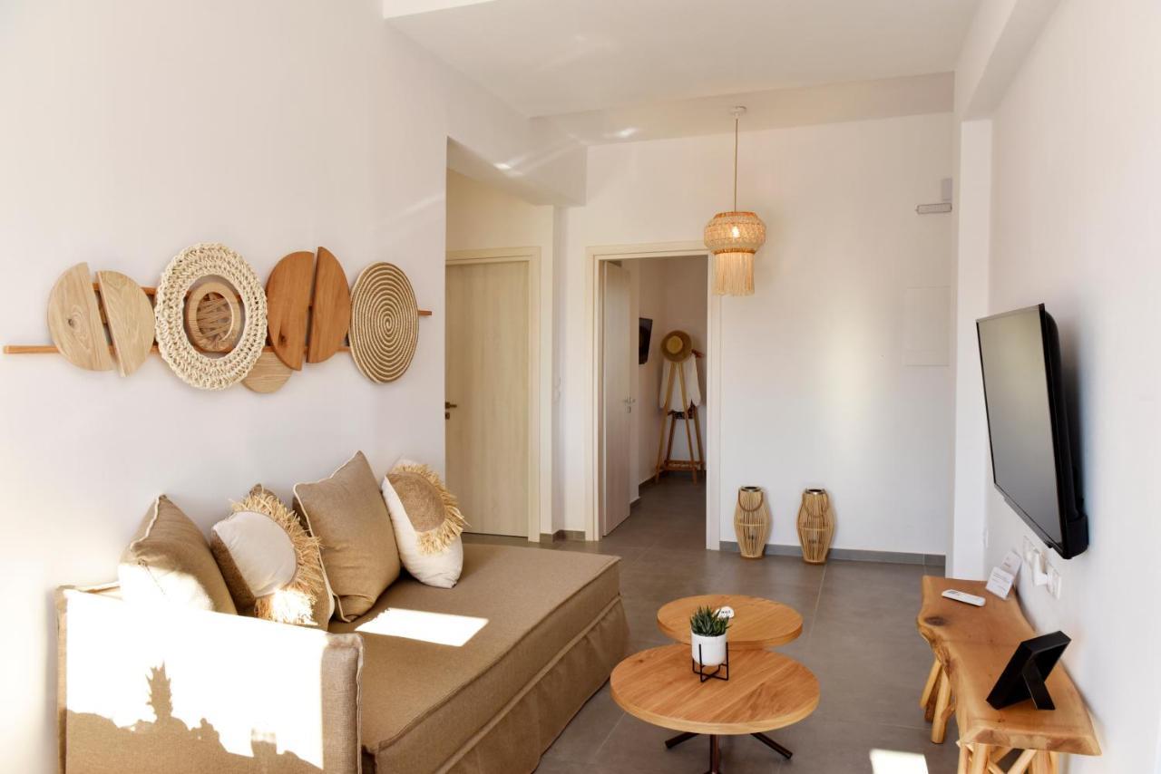Kryni Deluxe Houses Adamantas  Ngoại thất bức ảnh
